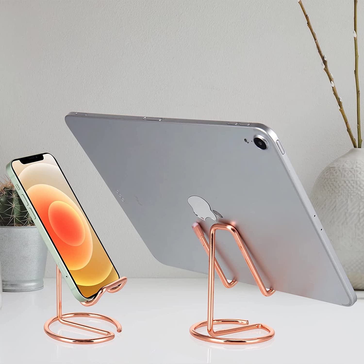 Ty Wats Minimalist Adjustable Phone Stand – Sturdy Aluminum Desktop Dock